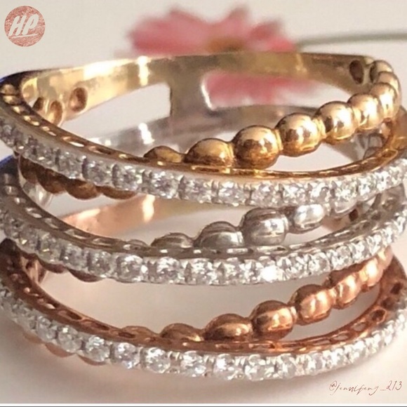 Sidney Thomas for Kay 14K Cross Over Diamond Ring - Picture 5 of 8